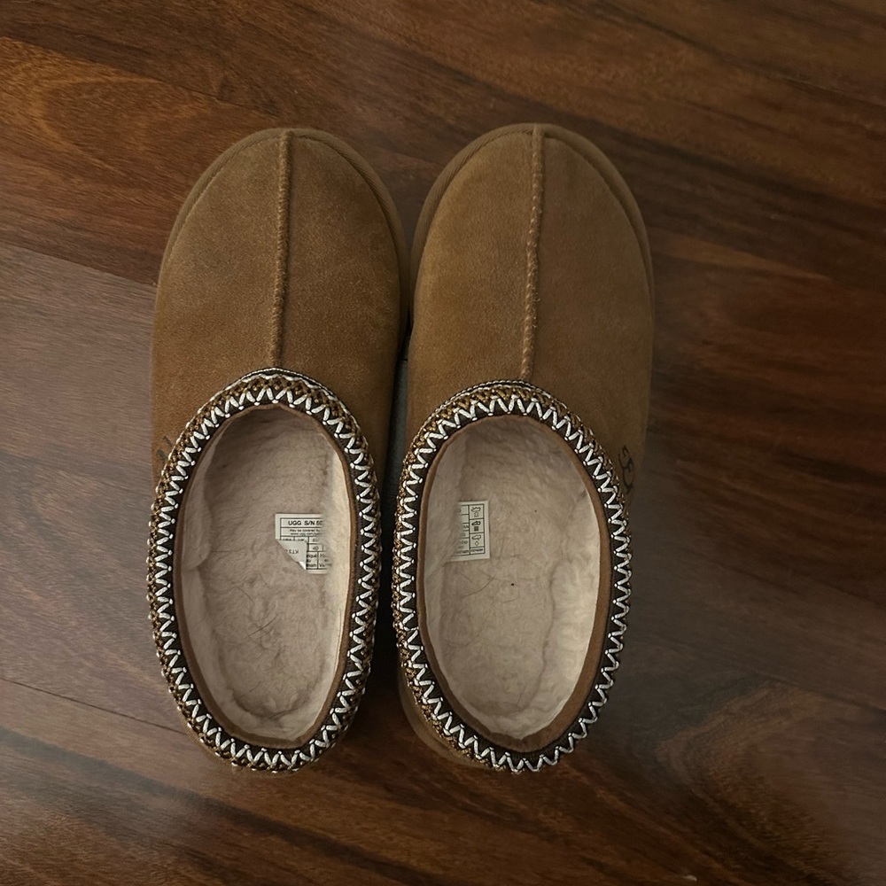 UGG Tan Suede Slip-On Shoes - Picture 6 of 6